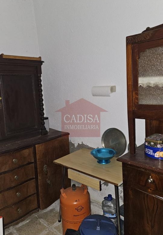 AMPLIA CASA EN HINOJOSA DE DUERO. REF 4134