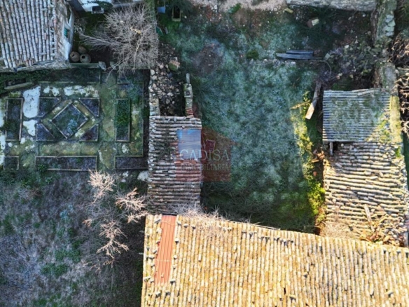 AMPLIA CASA EN HINOJOSA DE DUERO. REF 4134