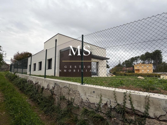 CHALET DISEÑO EN SALVATERRA DE MIÑO