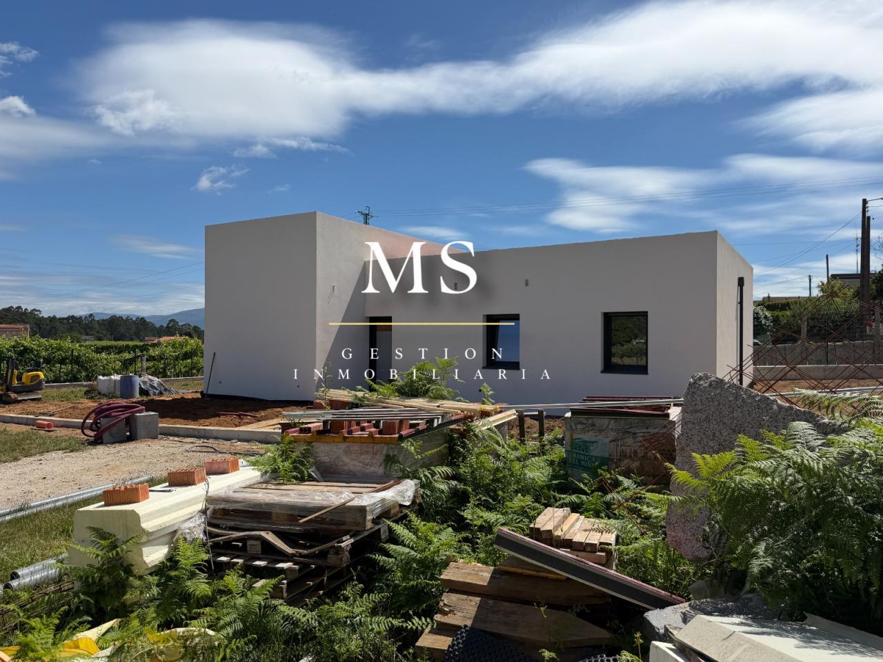CHALET DISEÑO EN SALVATERRA DE MIÑO