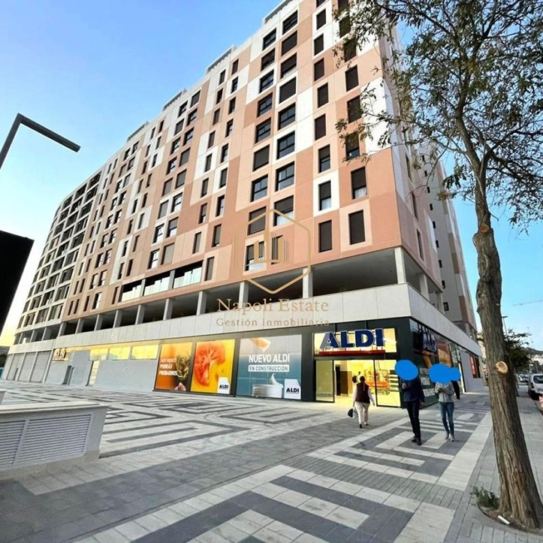 ALQUILER DE VIVIENDA DE 3 DORMITORIOS EN TEATINOS – MÁLAGA