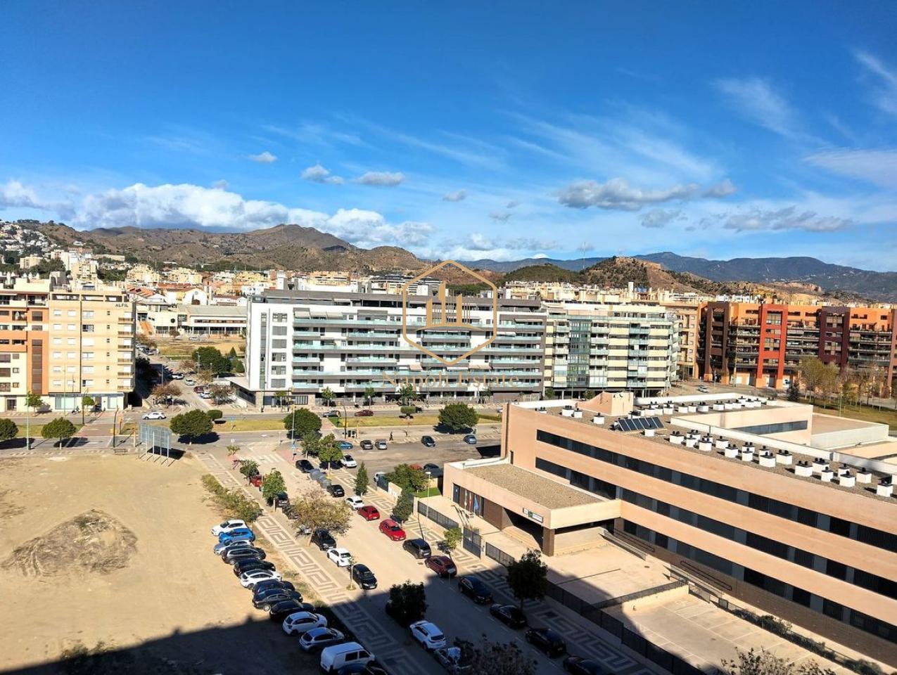 179285826703100174225_179285781380 ALQUILER DE VIVIENDA DE 3 DORMITORIOS EN TEATINOS – MÁLAGA