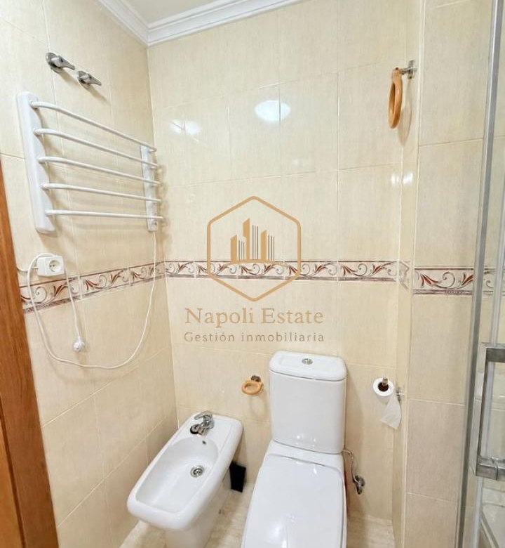 ALQUILER DE VIVIENDA DE 2 DORMITORIOS EN EL CENTRO DE MÁLAGA