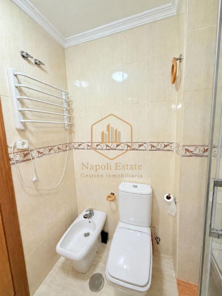 179286846336100174232_179286818230 ALQUILER DE VIVIENDA DE 2 DORMITORIOS EN EL CENTRO DE MÁLAGA