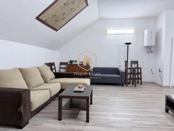 DÚPLEX EN ALQUILER EN PERCHEL NORTE | MÁLAGA CENTRO