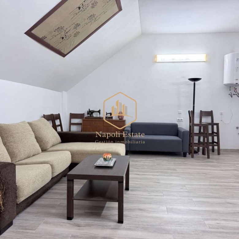 DÚPLEX EN ALQUILER EN PERCHEL NORTE | MÁLAGA CENTRO