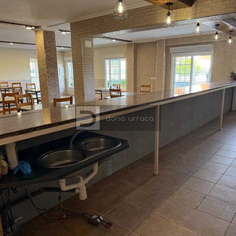 BAR RESTAURANTE EN ALQUILER EN TOMIÑO | 800 €/MES | UN NEGOCIO CON HISTORIA Y UN MUNDO DE POSIBILIDADES