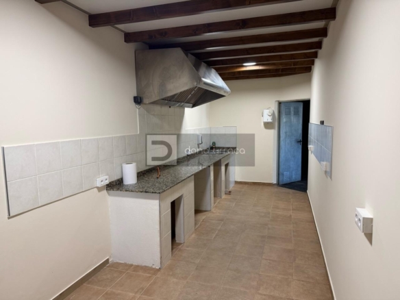 BAR RESTAURANTE EN ALQUILER EN TOMIÑO | 800 €/MES | UN NEGOCIO CON HISTORIA Y UN MUNDO DE POSIBILIDADES