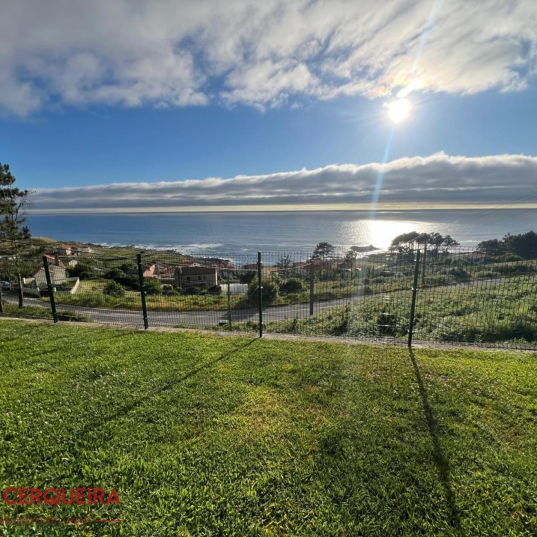 Alquiler Vacacional SOLO A PARTIR DE 1er DE MAYO HASTA el 16 DE JUNIO 2027 CASA VERAVERDE | Piscina Privada, Jardín y Vistas al Atlántico en O Rosal