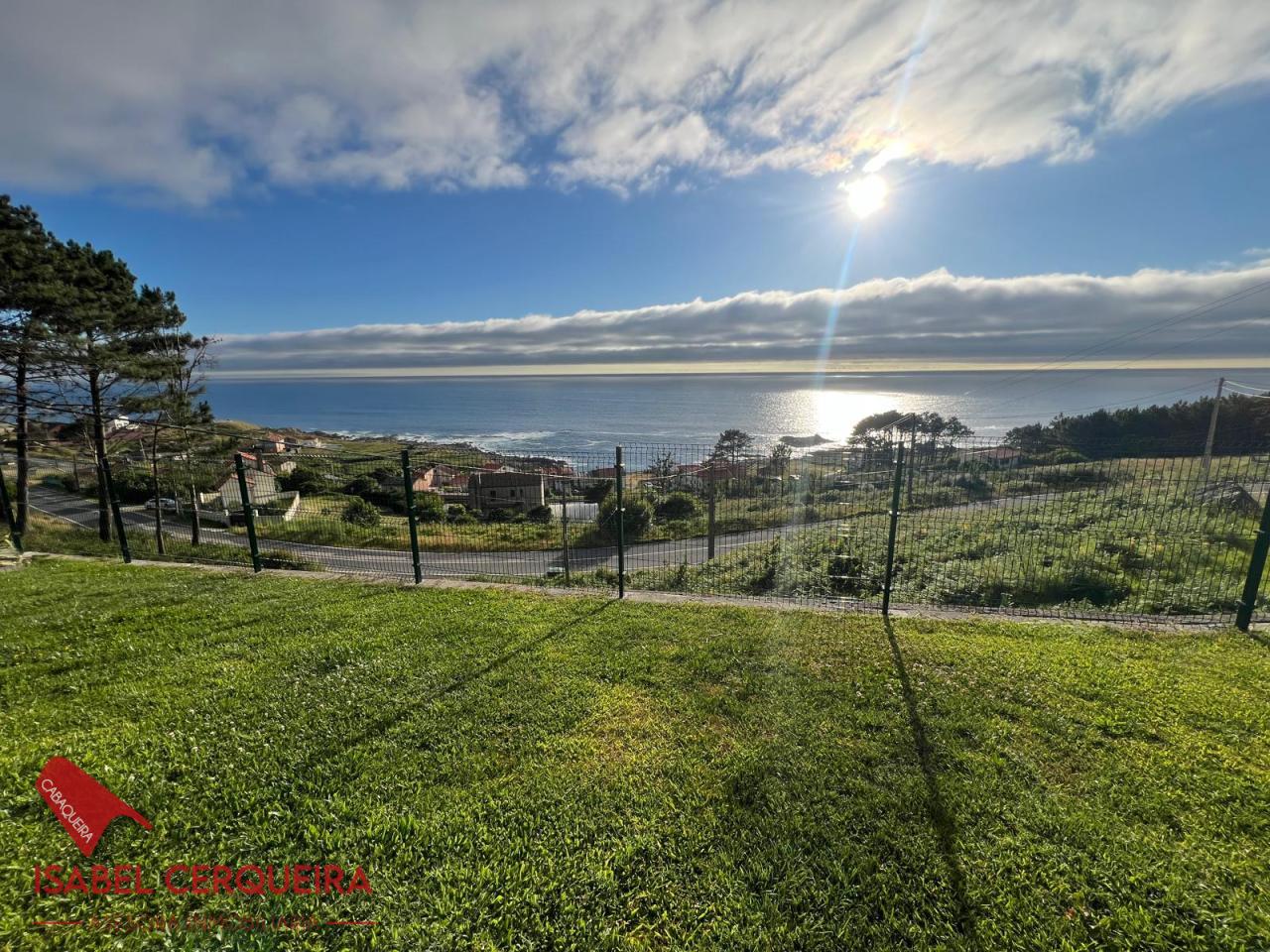 Alquiler Vacacional SOLO A PARTIR DE 1er DE MAYO HASTA el 16 DE JUNIO 2027 CASA VERAVERDE | Piscina Privada, Jardín y Vistas al Atlántico en O Rosal