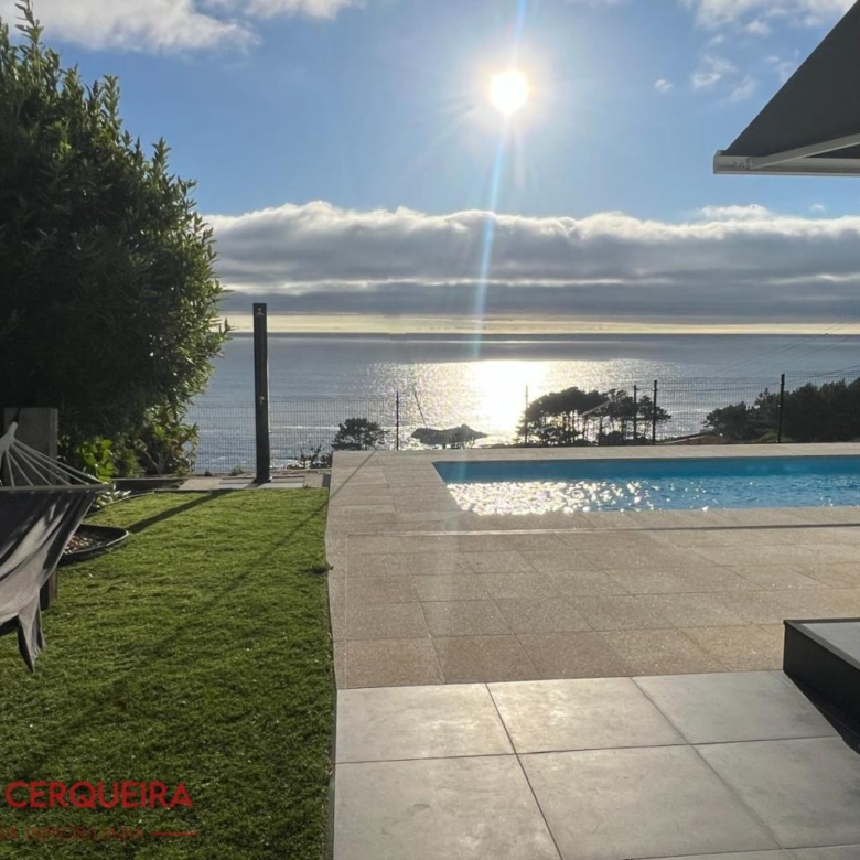 Alquiler Vacacional SOLO A PARTIR DE 1er DE MAYO HASTA el 16 DE JUNIO 2027 CASA VERAVERDE | Piscina Privada, Jardín y Vistas al Atlántico en O Rosal
