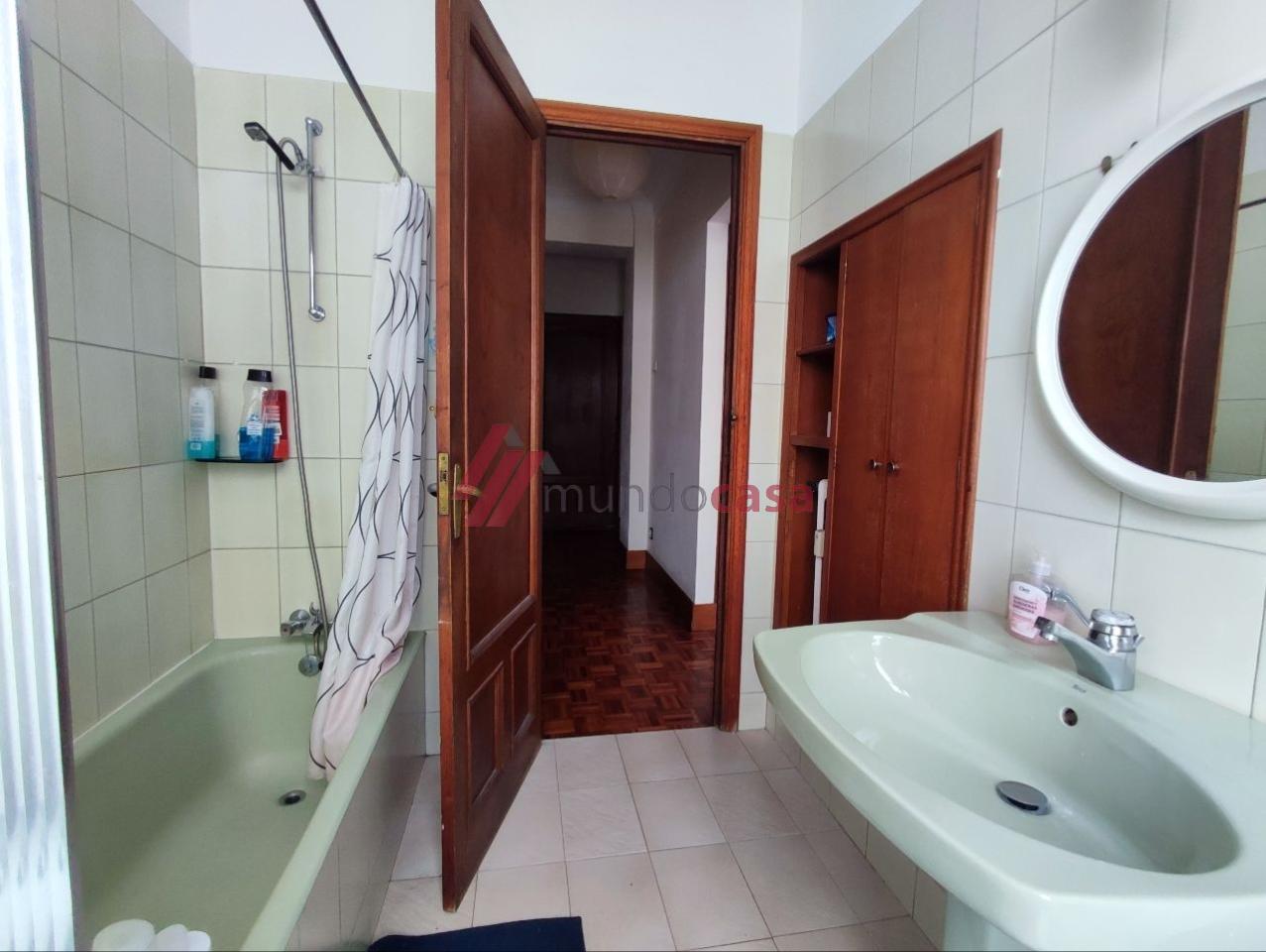 179303811103700096829_178007079358 Habitación con gastos incluidos
