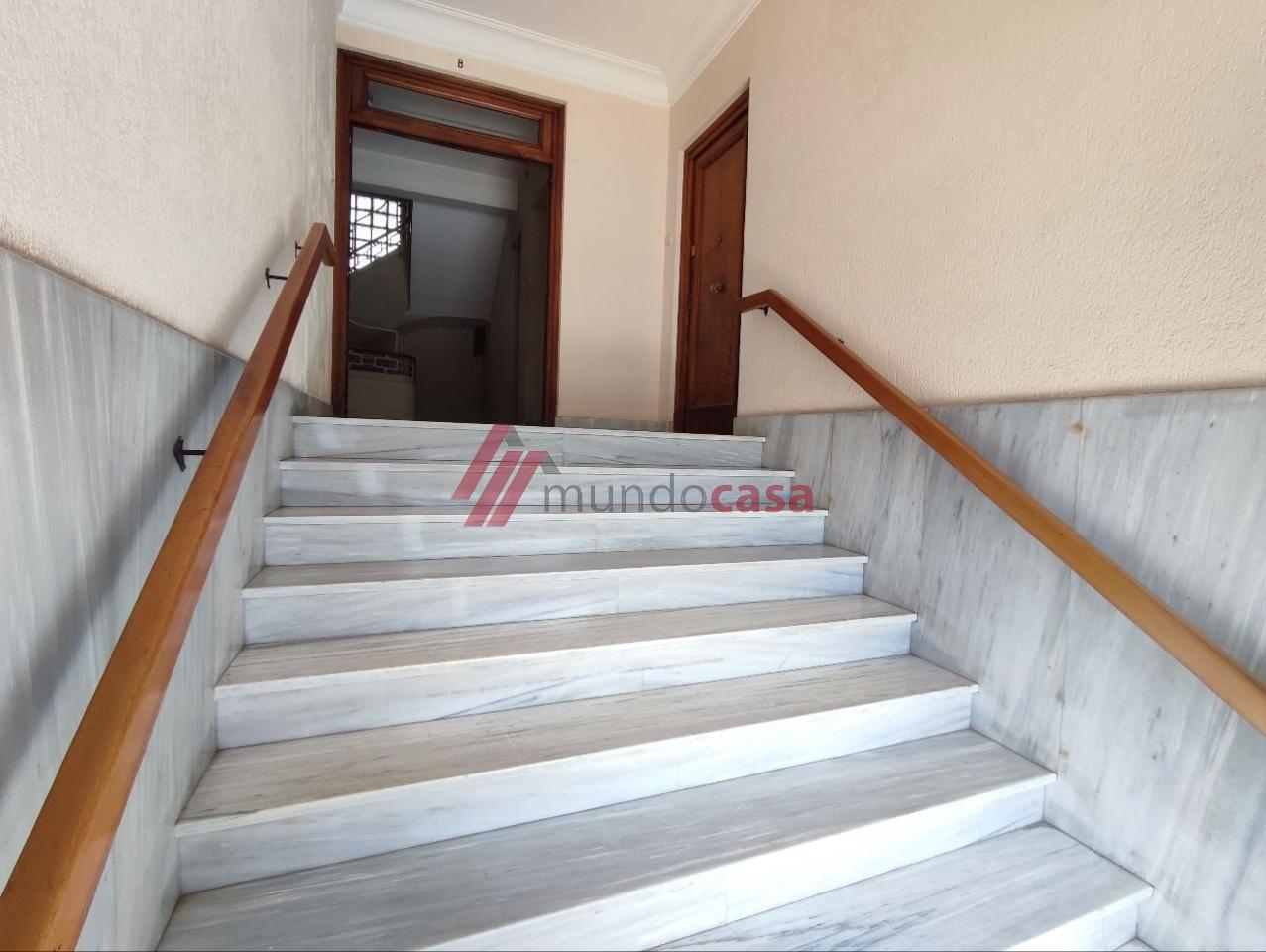 179303811686100096829_177886039480 Habitación con gastos incluidos