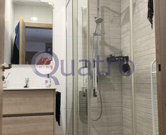 Piso en alquiler con gran patio en la zona de San Mamés