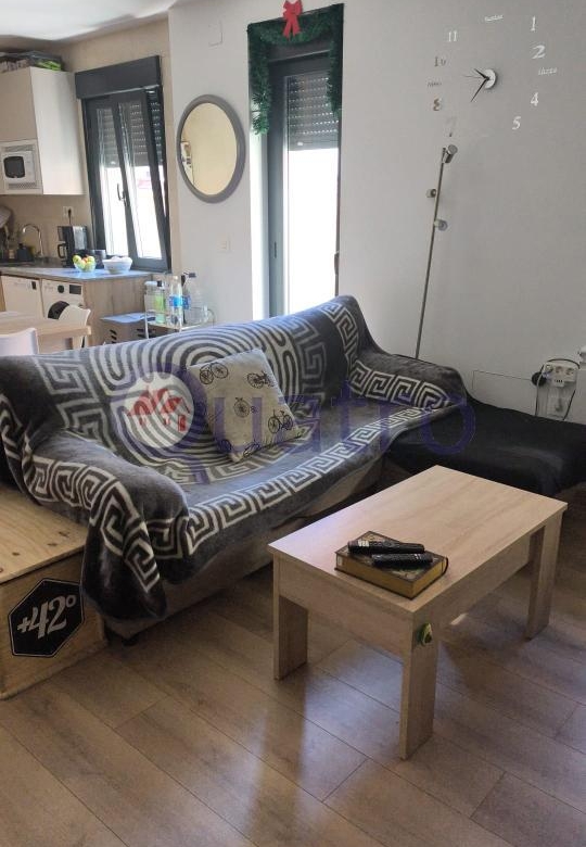 Piso en alquiler con gran patio en la zona de San Mamés