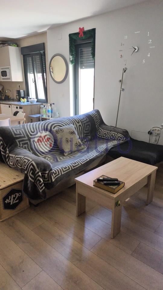 Piso en alquiler con gran patio en la zona de San Mamés