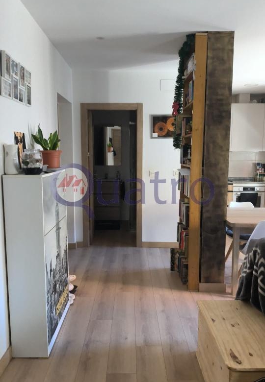 Piso en alquiler con gran patio en la zona de San Mamés