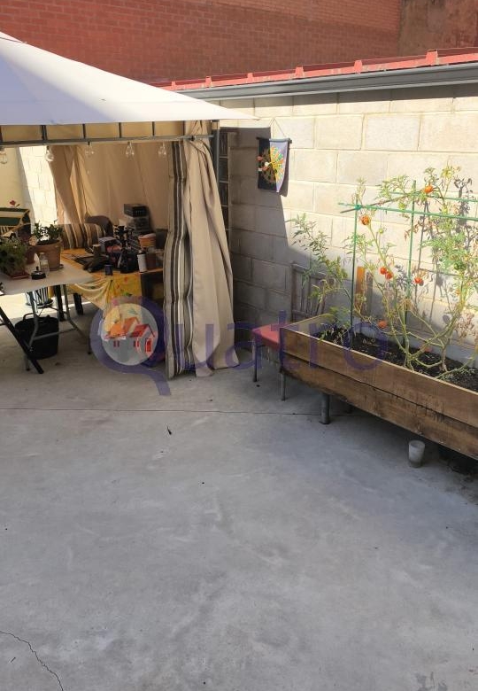 Piso en alquiler con gran patio en la zona de San Mamés