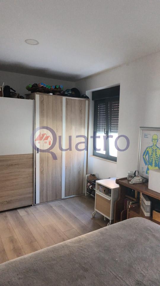Piso en alquiler con gran patio en la zona de San Mamés